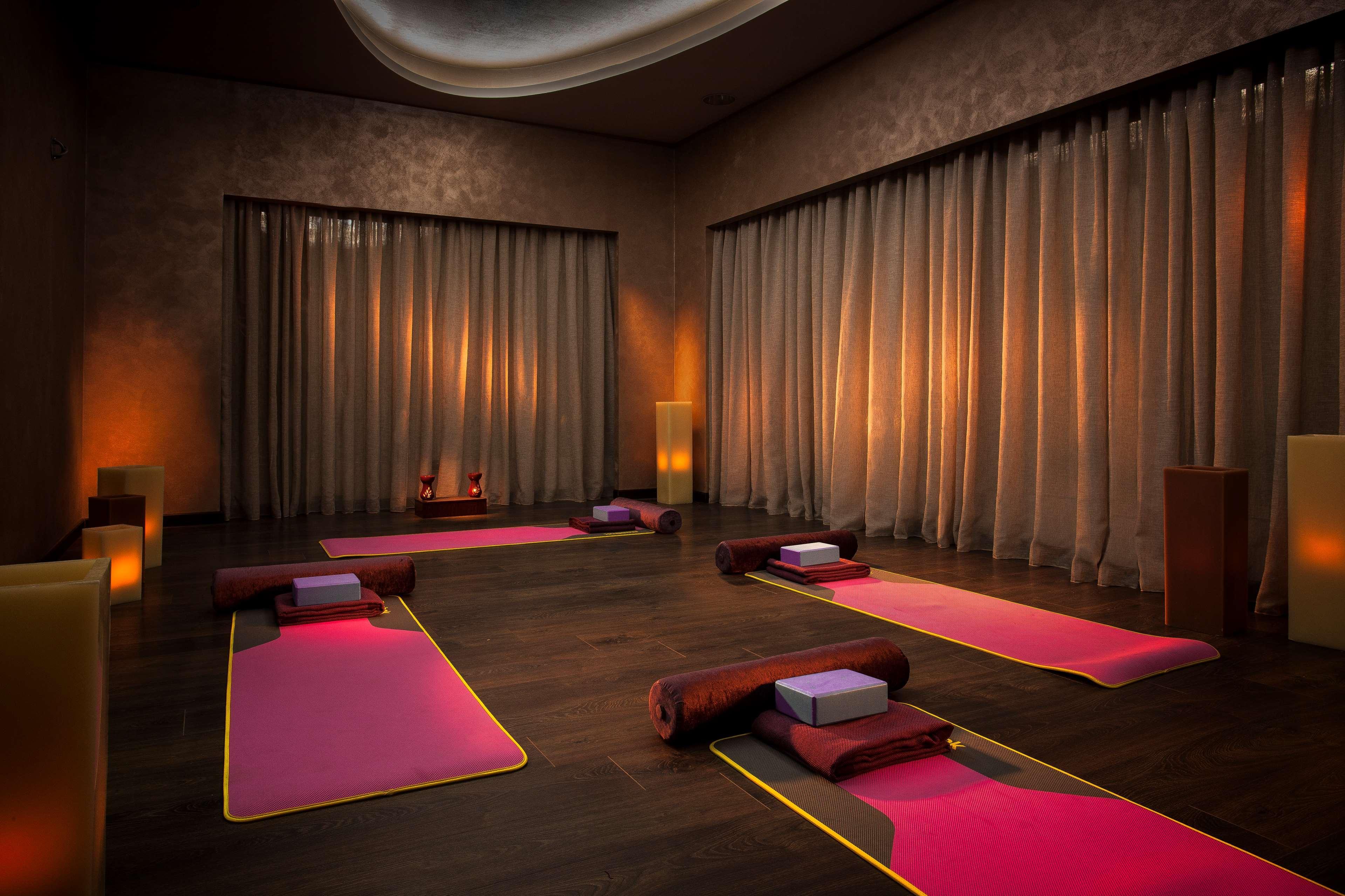 Royal Maxim Palace Kempinski Kair Zewnętrze zdjęcie The spa at The Ritz-Carlton, Dubai